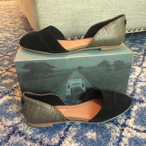 Toms Dorsay Flats
